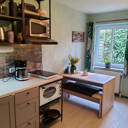 Studio-Apartment Mit Kleinem Gartenanteil ブルク・アウフ・フェーマルン エクステリア 写真